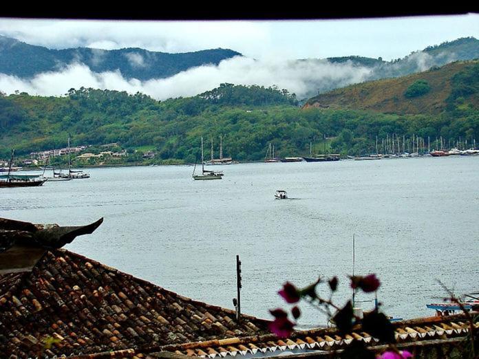 Arte Urquijo Estalagem Paraty